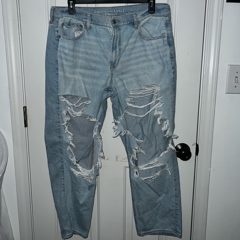 American Eagle Outfitters Light Blue Ripped Straight Leg Jeans